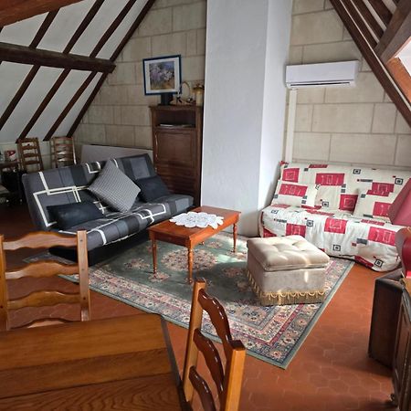 L'Escale Tourangelle Apartment Saint-Georges-sur-Cher Exterior foto