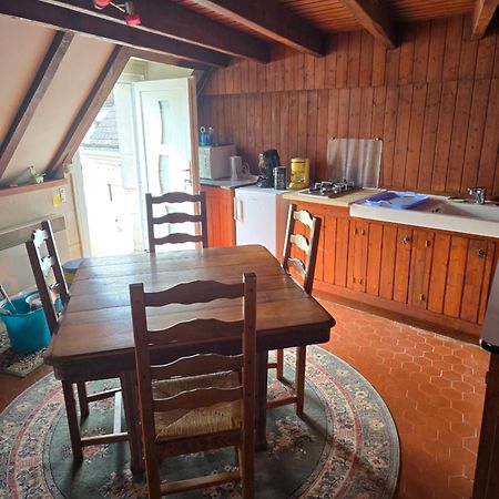 L'Escale Tourangelle Apartment Saint-Georges-sur-Cher Exterior foto